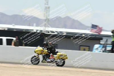 media/Apr-26-2025-BRL Bagger Racing League (Sat) [[9e270f465f]]/7-Super Street Bagger Race/